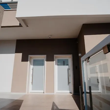 Gasthuis Dimoramare 3*