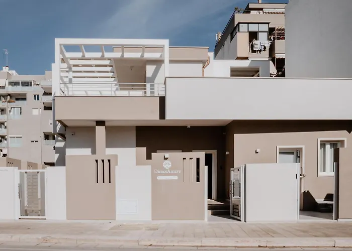 ゲストハウス Dimoramare 3*